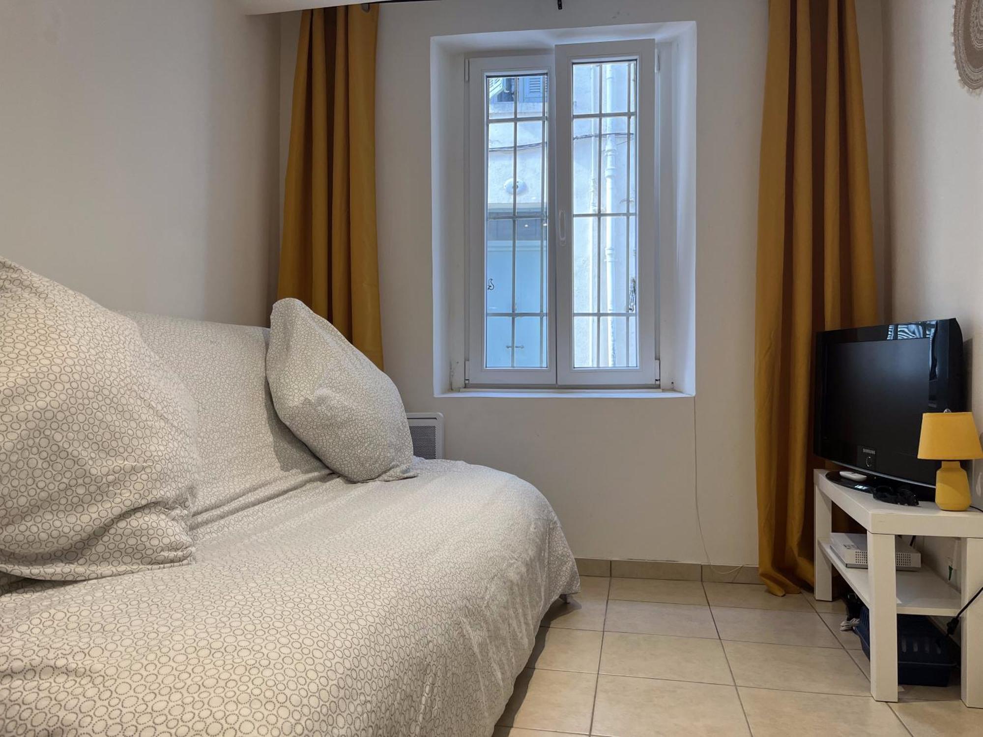 Studio Equipe Confort Proche De Toutes Commodites La Seyne-sur-Mer Bagian luar foto
